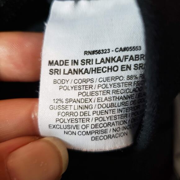 Nike Dri Fit Legend Pants - XS - Picture 9 of 9